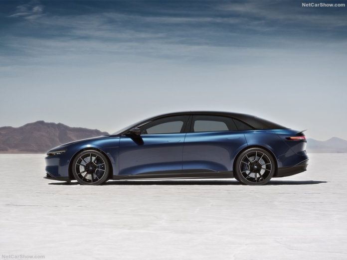 Lucid-Air_Sapphire-2023