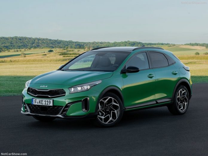 The 2023 Kia XCeed